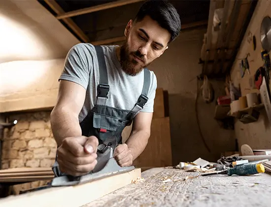 Professional carpentry and wood flooring services in Dubai?