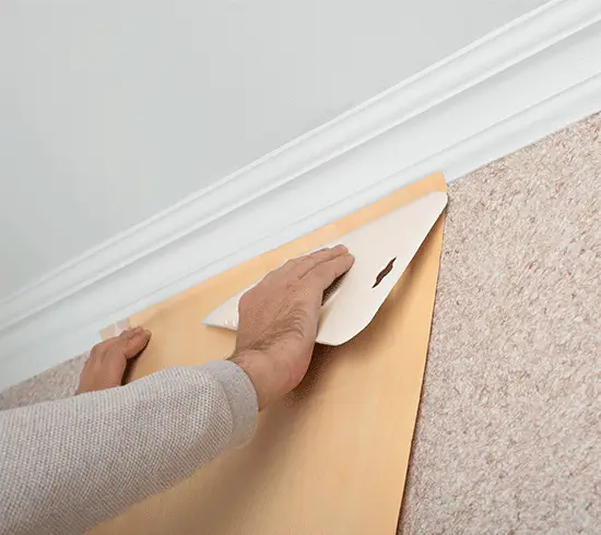 Homes, offices, hotels, and commercial spaces wallpaper fixing works in Dubai